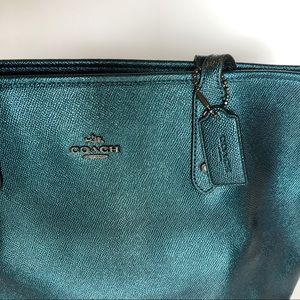 Coach shoulder purse metallic